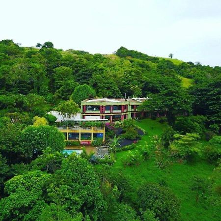 Lake Arenal Hotel And Brewery Тронадора Экстерьер фото