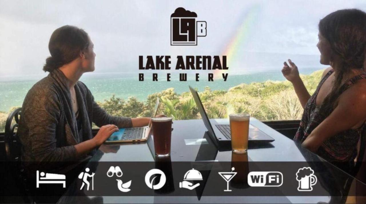 Lake Arenal Hotel And Brewery Тронадора Экстерьер фото